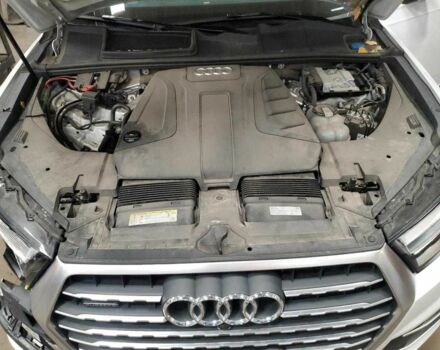 Белый Ауди Ку 7, объемом двигателя 2 л и пробегом 60 тыс. км за 10500 $, фото 11 на Automoto.ua