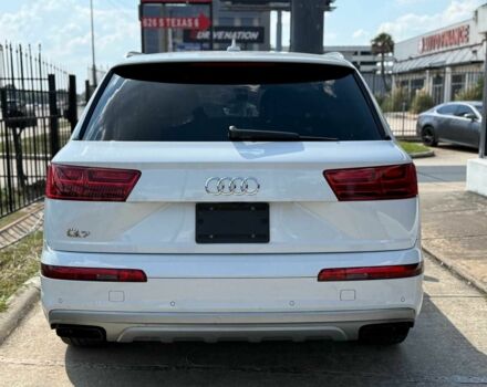 Белый Ауди Ку 7, объемом двигателя 0 л и пробегом 37 тыс. км за 15000 $, фото 4 на Automoto.ua