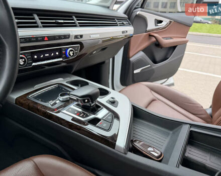 Белый Ауди Ку 7, объемом двигателя 1.98 л и пробегом 166 тыс. км за 30000 $, фото 13 на Automoto.ua