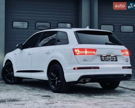 Білий Ауді Ку 7, об'ємом двигуна 3 л та пробігом 210 тис. км за 19999 $, фото 7 на Automoto.ua