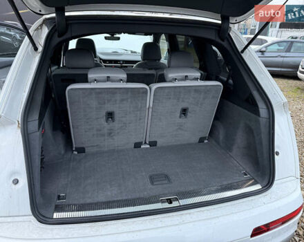 Белый Ауди Ку 7, объемом двигателя 3 л и пробегом 160 тыс. км за 21000 $, фото 34 на Automoto.ua