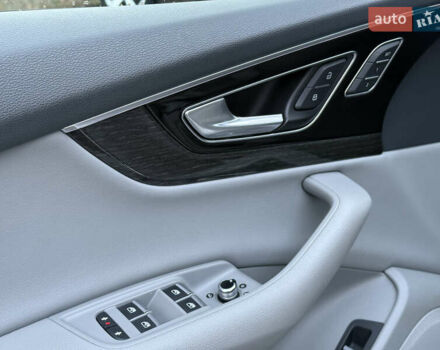 Белый Ауди Ку 7, объемом двигателя 3 л и пробегом 160 тыс. км за 21000 $, фото 15 на Automoto.ua