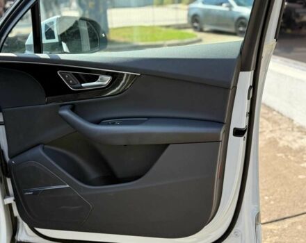 Белый Ауди Ку 7, объемом двигателя 0 л и пробегом 37 тыс. км за 15000 $, фото 15 на Automoto.ua