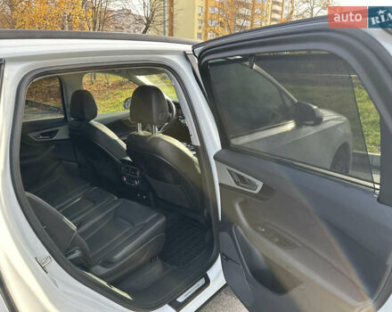 Білий Ауді Ку 7, об'ємом двигуна 3 л та пробігом 58 тис. км за 37500 $, фото 34 на Automoto.ua