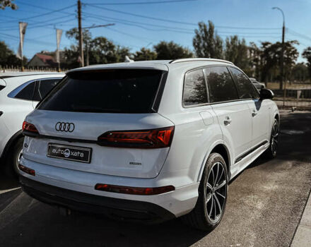 Белый Ауди Ку 7, объемом двигателя 3 л и пробегом 12 тыс. км за 63500 $, фото 3 на Automoto.ua