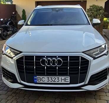 Белый Ауди Ку 7, объемом двигателя 3 л и пробегом 88 тыс. км за 44000 $, фото 1 на Automoto.ua