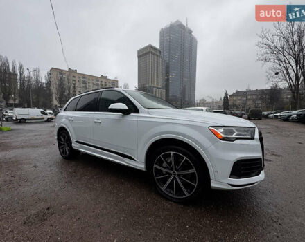 Белый Ауди Ку 7, объемом двигателя 3 л и пробегом 79 тыс. км за 56000 $, фото 4 на Automoto.ua