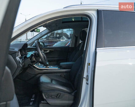 Белый Ауди Ку 7, объемом двигателя 3 л и пробегом 111 тыс. км за 46700 $, фото 15 на Automoto.ua