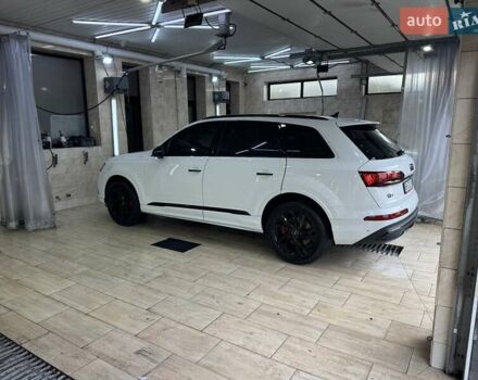 Белый Ауди Ку 7, объемом двигателя 3 л и пробегом 124 тыс. км за 45999 $, фото 8 на Automoto.ua