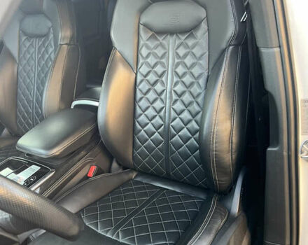 Білий Ауді Ку 7, об'ємом двигуна 3 л та пробігом 102 тис. км за 62500 $, фото 5 на Automoto.ua