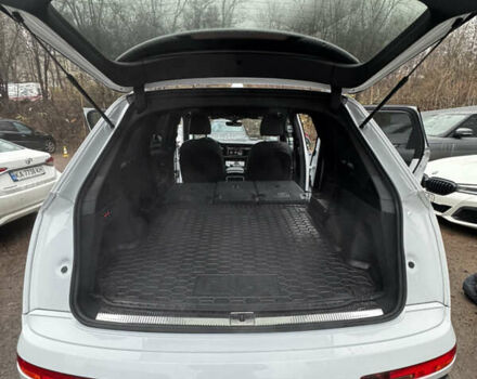 Белый Ауди Ку 7, объемом двигателя 3 л и пробегом 79 тыс. км за 56000 $, фото 24 на Automoto.ua