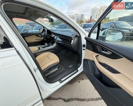 Белый Ауди Ку 7, объемом двигателя 3 л и пробегом 98 тыс. км за 35000 $, фото 15 на Automoto.ua