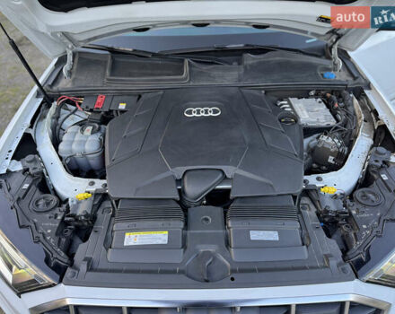 Белый Ауди Ку 7, объемом двигателя 3 л и пробегом 86 тыс. км за 43500 $, фото 25 на Automoto.ua