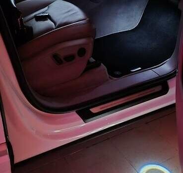 Белый Ауди Ку 7, объемом двигателя 3 л и пробегом 88 тыс. км за 44000 $, фото 26 на Automoto.ua