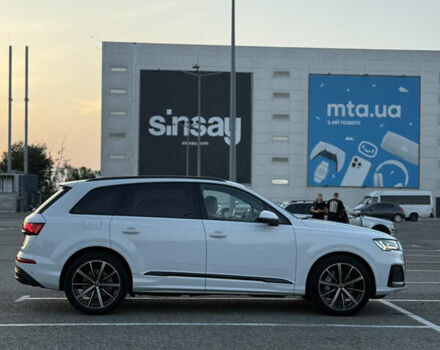 Белый Ауди Ку 7, объемом двигателя 3 л и пробегом 68 тыс. км за 60000 $, фото 5 на Automoto.ua