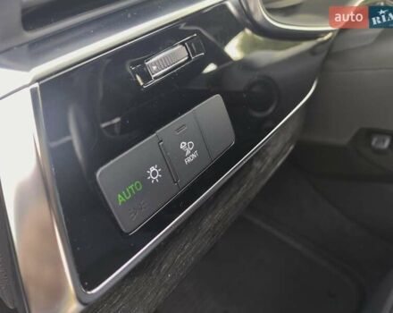 Белый Ауди Ку 7, объемом двигателя 3 л и пробегом 89 тыс. км за 55000 $, фото 26 на Automoto.ua