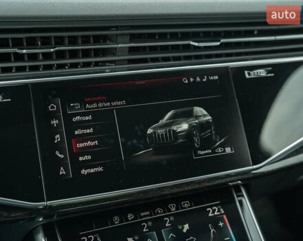 Белый Ауди Ку 7, объемом двигателя 3 л и пробегом 51 тыс. км за 53900 $, фото 39 на Automoto.ua