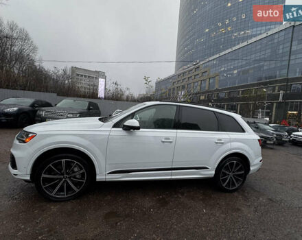 Белый Ауди Ку 7, объемом двигателя 3 л и пробегом 79 тыс. км за 56000 $, фото 3 на Automoto.ua