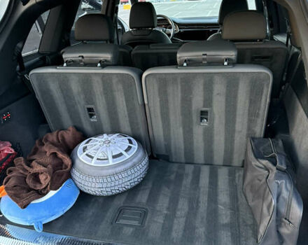 Белый Ауди Ку 7, объемом двигателя 3 л и пробегом 68 тыс. км за 60000 $, фото 23 на Automoto.ua