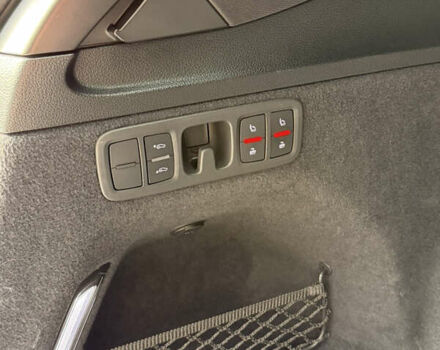 Білий Ауді Ку 7, об'ємом двигуна 3 л та пробігом 50 тис. км за 55900 $, фото 26 на Automoto.ua