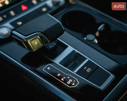 Белый Ауди Ку 7, объемом двигателя 3 л и пробегом 111 тыс. км за 46700 $, фото 32 на Automoto.ua