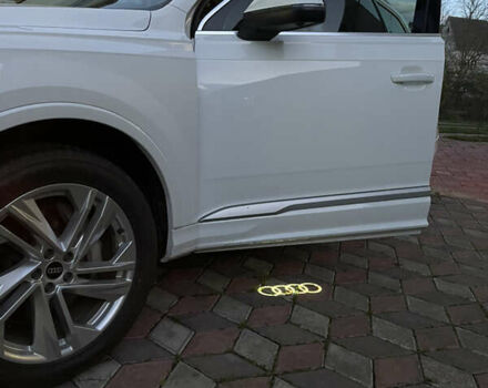 Белый Ауди Ку 7, объемом двигателя 1.98 л и пробегом 94 тыс. км за 46000 $, фото 5 на Automoto.ua