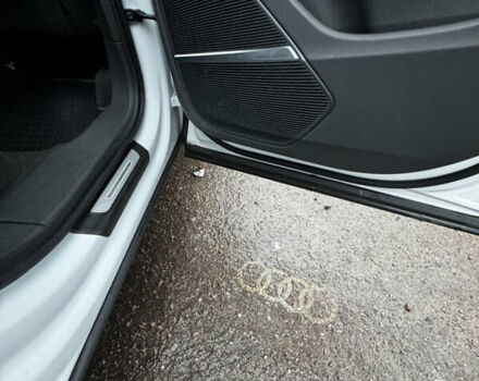 Белый Ауди Ку 7, объемом двигателя 3 л и пробегом 79 тыс. км за 56000 $, фото 30 на Automoto.ua