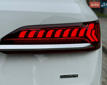 Белый Ауди Ку 7, объемом двигателя 3 л и пробегом 187 тыс. км за 46999 $, фото 7 на Automoto.ua