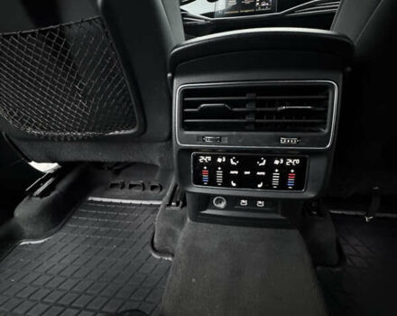 Белый Ауди Ку 7, объемом двигателя 3 л и пробегом 79 тыс. км за 56000 $, фото 28 на Automoto.ua