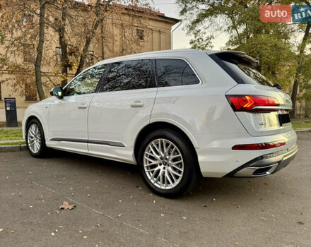Білий Ауді Ку 7, об'ємом двигуна 3 л та пробігом 95 тис. км за 57000 $, фото 5 на Automoto.ua