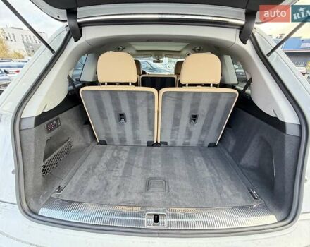 Белый Ауди Ку 7, объемом двигателя 3 л и пробегом 98 тыс. км за 35000 $, фото 17 на Automoto.ua