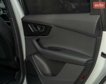 Белый Ауди Ку 7, объемом двигателя 3 л и пробегом 51 тыс. км за 53900 $, фото 57 на Automoto.ua