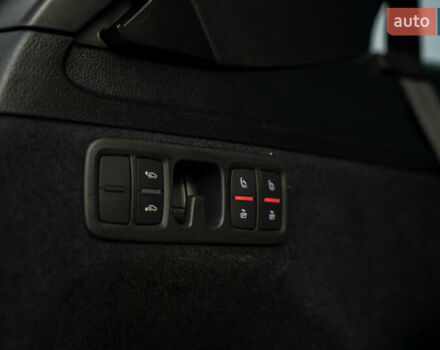 Белый Ауди Ку 7, объемом двигателя 3 л и пробегом 51 тыс. км за 53900 $, фото 52 на Automoto.ua