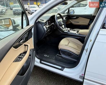 Белый Ауди Ку 7, объемом двигателя 3 л и пробегом 98 тыс. км за 35000 $, фото 10 на Automoto.ua