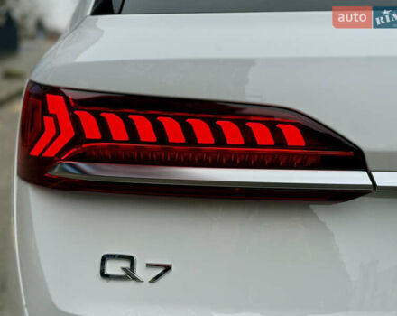 Белый Ауди Ку 7, объемом двигателя 3 л и пробегом 187 тыс. км за 46999 $, фото 5 на Automoto.ua