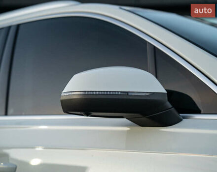 Белый Ауди Ку 7, объемом двигателя 3 л и пробегом 111 тыс. км за 46700 $, фото 9 на Automoto.ua