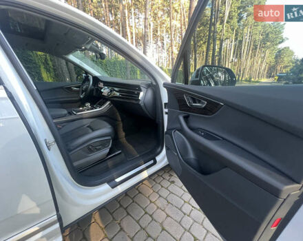 Білий Ауді Ку 7, об'ємом двигуна 3 л та пробігом 85 тис. км за 42500 $, фото 26 на Automoto.ua