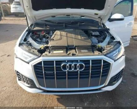 Білий Ауді Ку 7, об'ємом двигуна 2 л та пробігом 93 тис. км за 17500 $, фото 9 на Automoto.ua