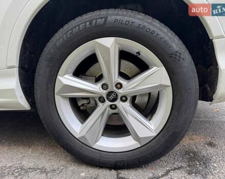 Ауди Ку 7 2020 в Киеве на Automoto.ua Белый Ауди Ку 7, объемом двигателя 3 л и пробегом 110 тыс. км за 54000 $, фото 16 на Automoto.ua