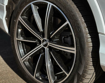 Белый Ауди Ку 7, объемом двигателя 3 л и пробегом 12 тыс. км за 63500 $, фото 6 на Automoto.ua