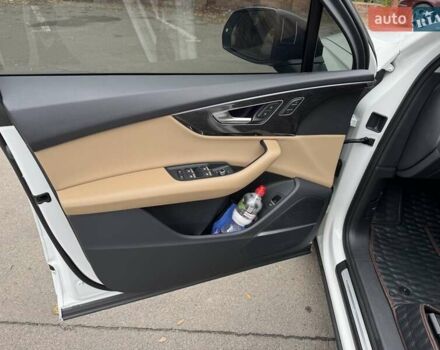 Белый Ауди Ку 7, объемом двигателя 3 л и пробегом 124 тыс. км за 45999 $, фото 20 на Automoto.ua