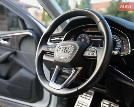 Белый Ауди Ку 7, объемом двигателя 2.97 л и пробегом 91 тыс. км за 65999 $, фото 28 на Automoto.ua