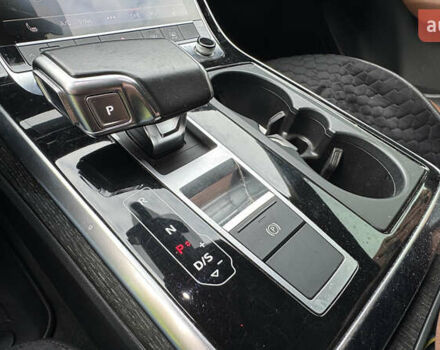 Белый Ауди Ку 7, объемом двигателя 3 л и пробегом 139 тыс. км за 38000 $, фото 9 на Automoto.ua