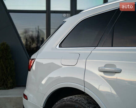 Белый Ауди Ку 7, объемом двигателя 3 л и пробегом 111 тыс. км за 46700 $, фото 7 на Automoto.ua