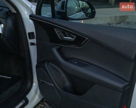 Белый Ауди Ку 7, объемом двигателя 3 л и пробегом 111 тыс. км за 46700 $, фото 40 на Automoto.ua