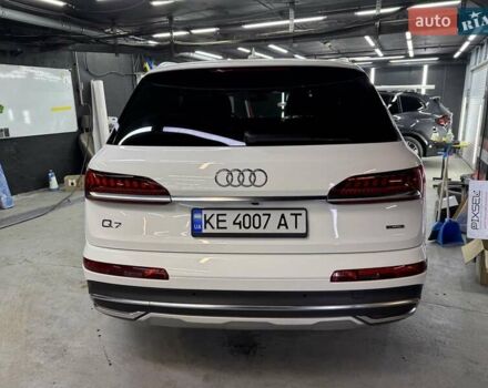 Білий Ауді Ку 7, об'ємом двигуна 1.98 л та пробігом 255 тис. км за 32000 $, фото 5 на Automoto.ua
