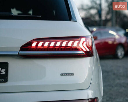 Белый Ауди Ку 7, объемом двигателя 3 л и пробегом 111 тыс. км за 46700 $, фото 6 на Automoto.ua