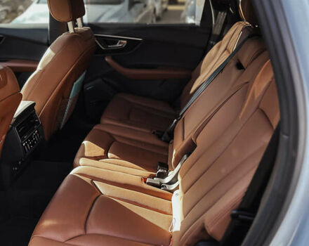 Белый Ауди Ку 7, объемом двигателя 3 л и пробегом 12 тыс. км за 63500 $, фото 13 на Automoto.ua