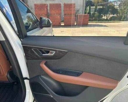 Белый Ауди Ку 7, объемом двигателя 0 л и пробегом 58 тыс. км за 41500 $, фото 7 на Automoto.ua