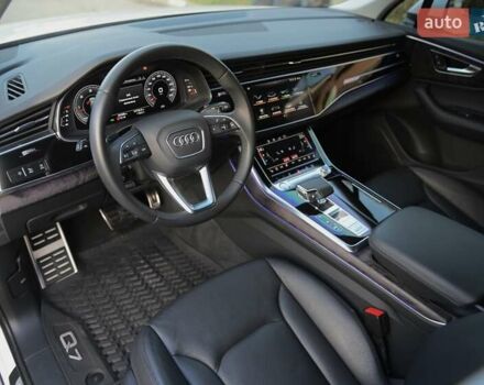 Белый Ауди Ку 7, объемом двигателя 2.97 л и пробегом 91 тыс. км за 65999 $, фото 23 на Automoto.ua